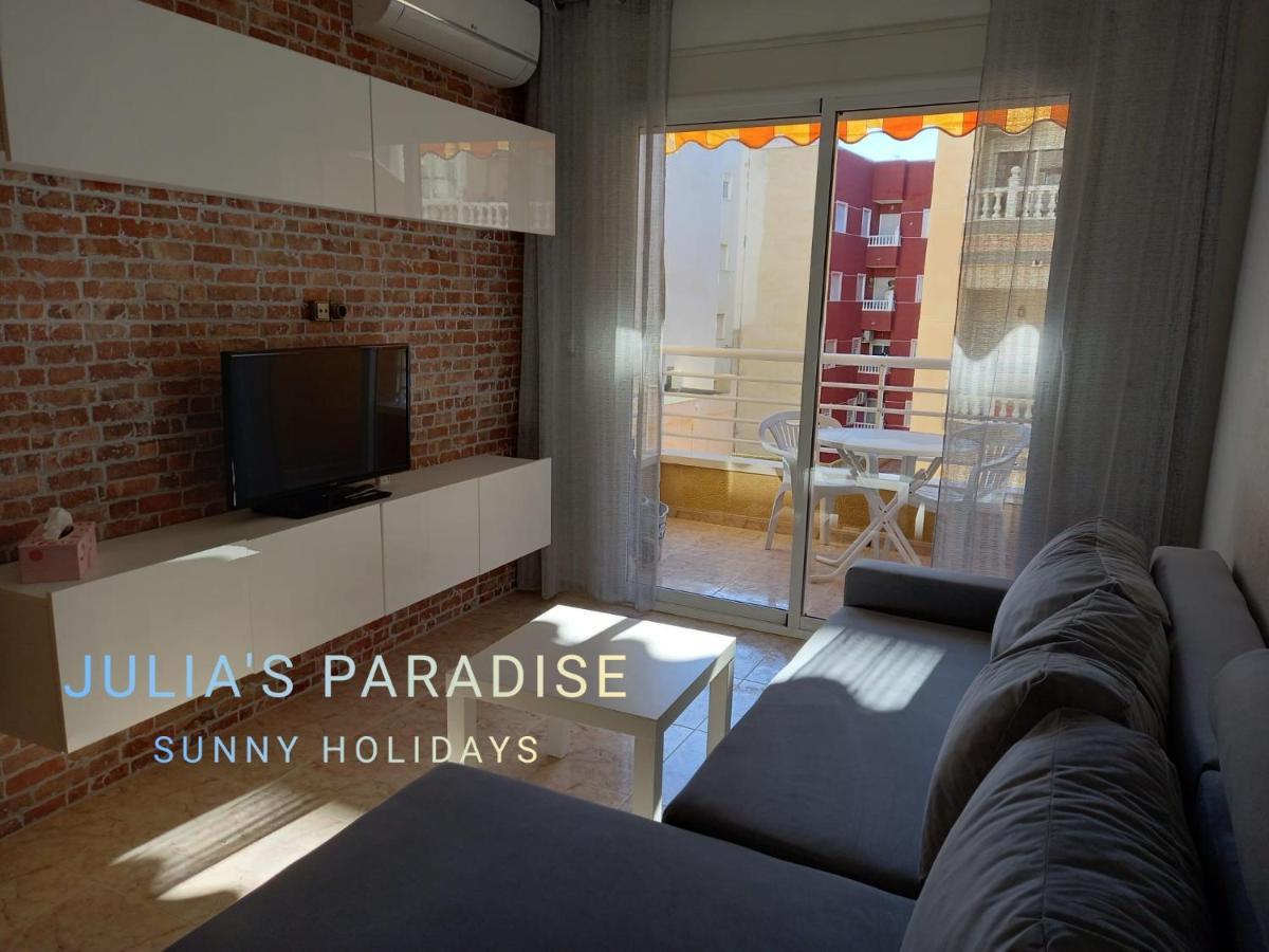 Julia'S Paradise Apartment Torrevieja Eksteriør bilde